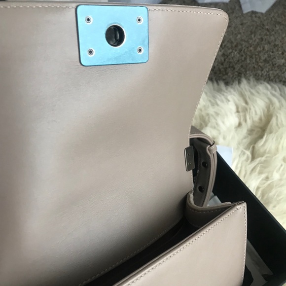 Chanel boy 👜 - Picture 7 of 15